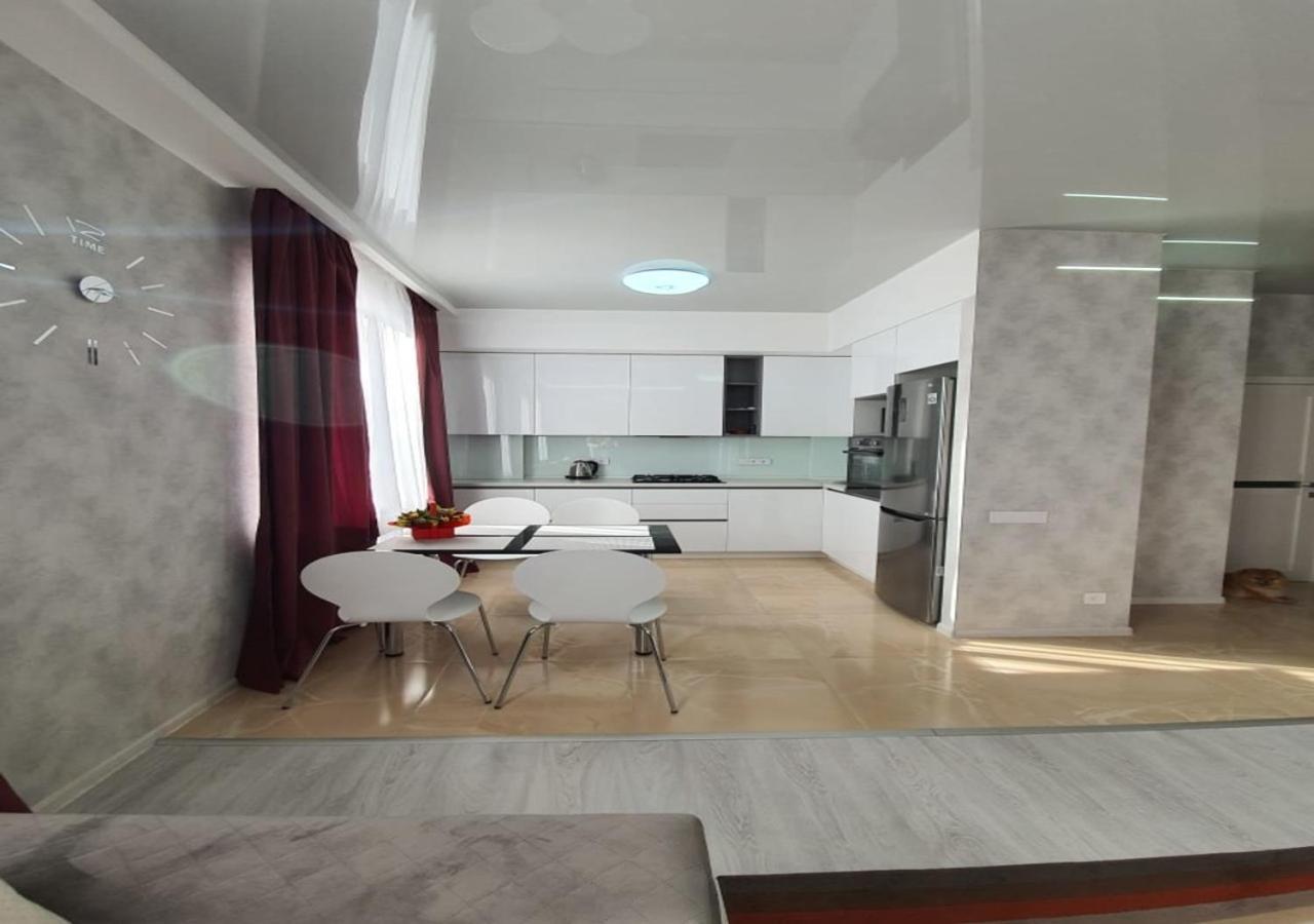 Lux New Apartment 2019 Kharkov Luaran gambar