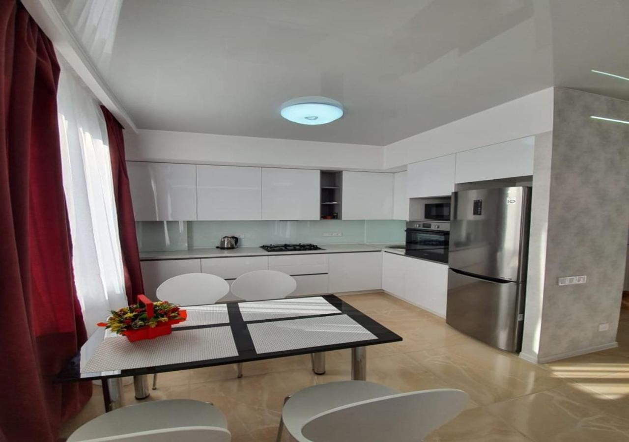 Lux New Apartment 2019 Kharkov Luaran gambar