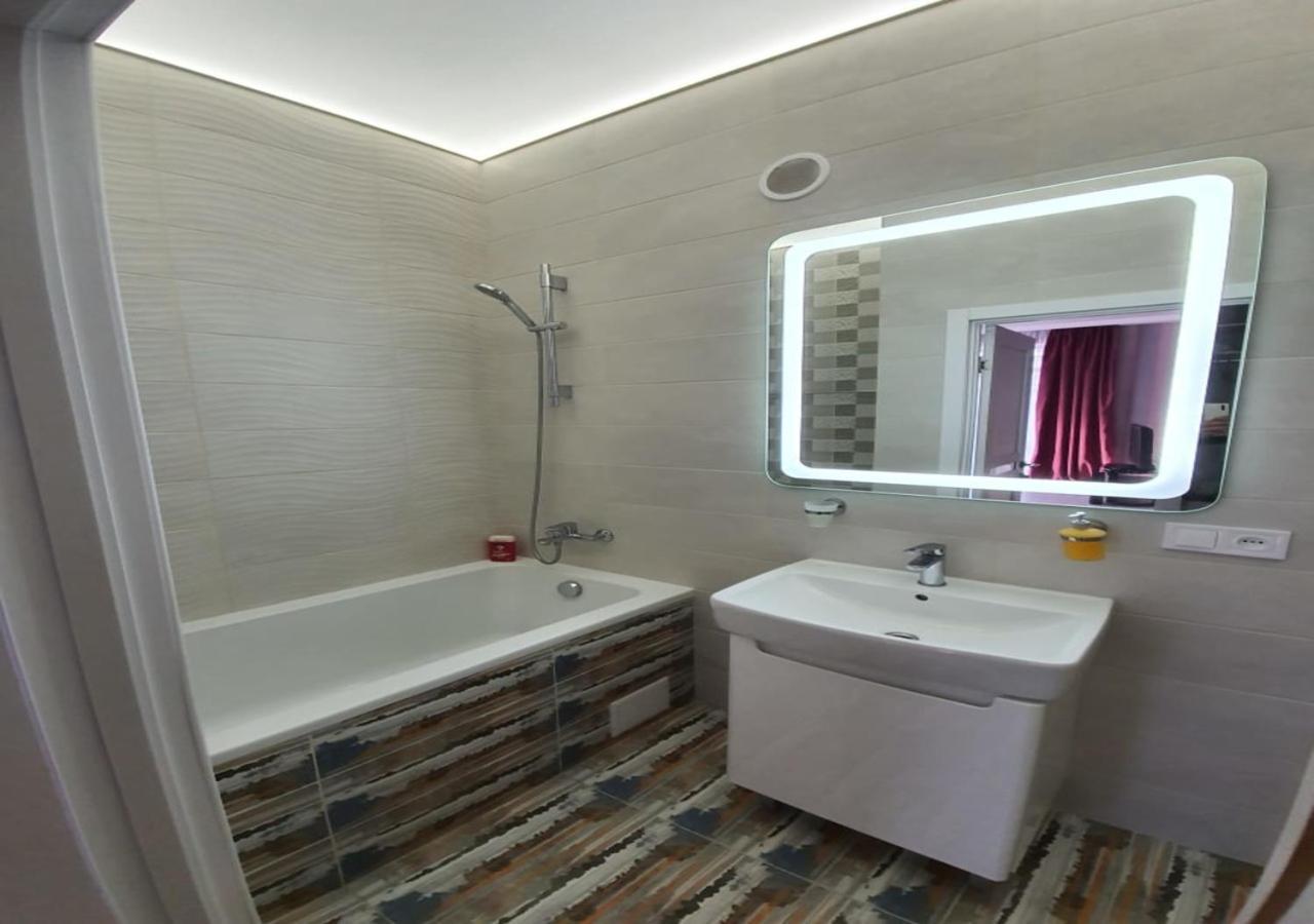 Lux New Apartment 2019 Kharkov Luaran gambar